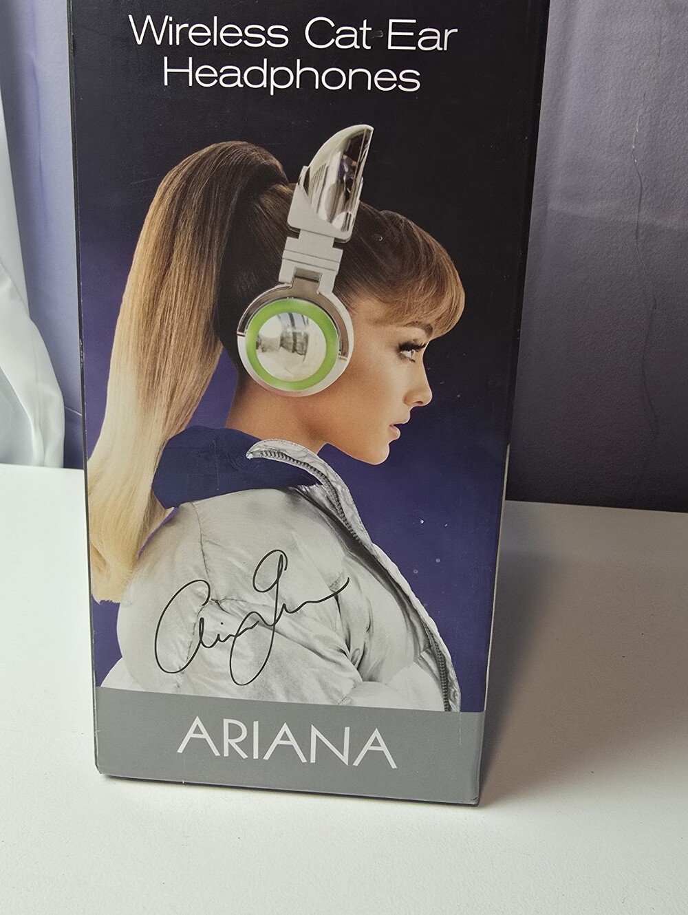Limited Edition Ariana Grande Brookstone Cat Ear Headphones – Complete Set - Picture 4 of 10